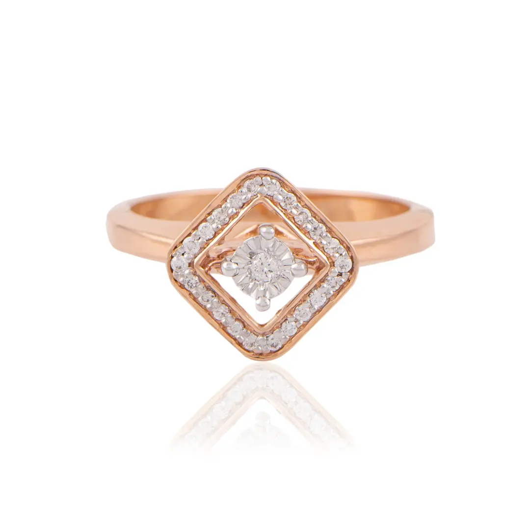 celestia-halo-diamond-ring-in-18k-gold